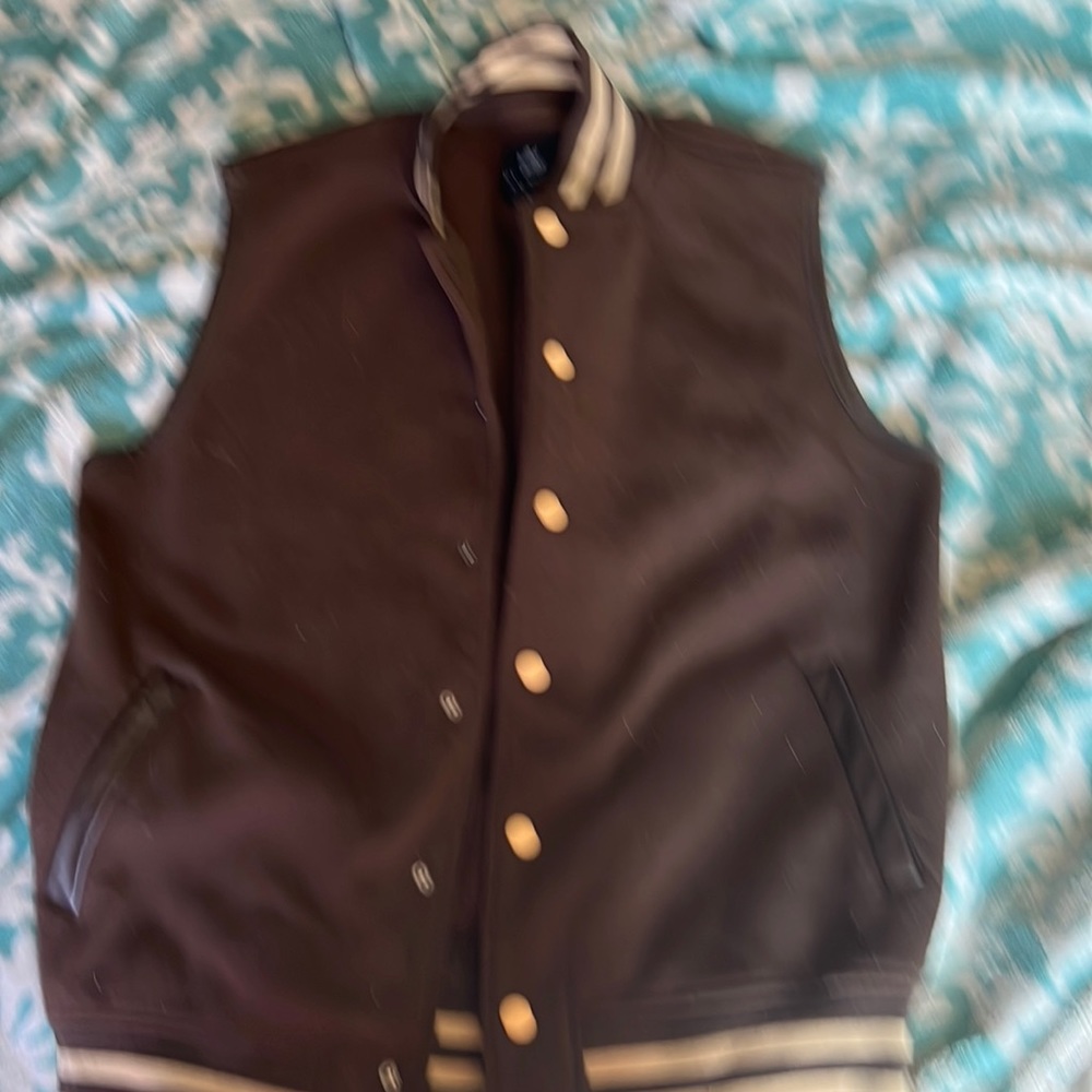 Men’s sleeveless jacket Large
